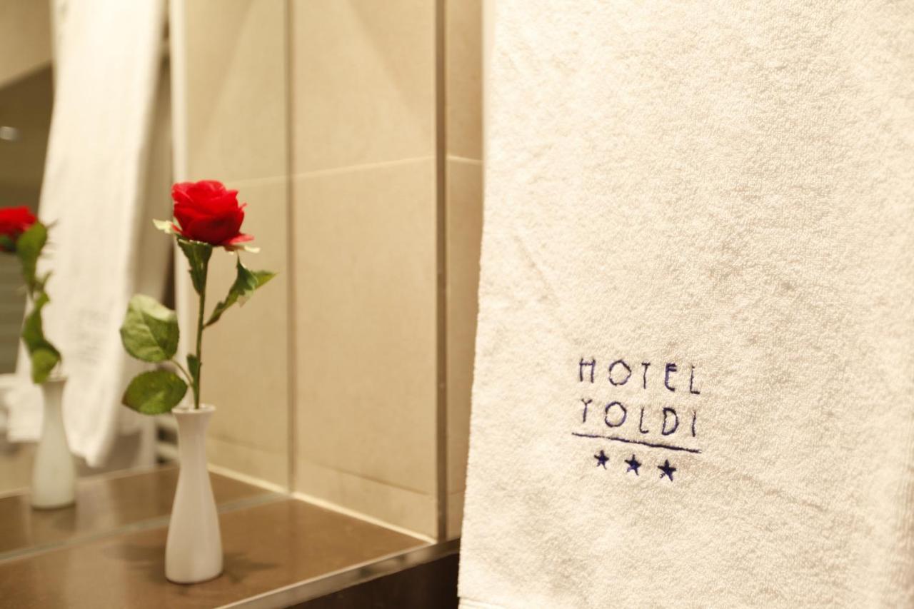 Hotel Yoldi Pamplona Quarto foto